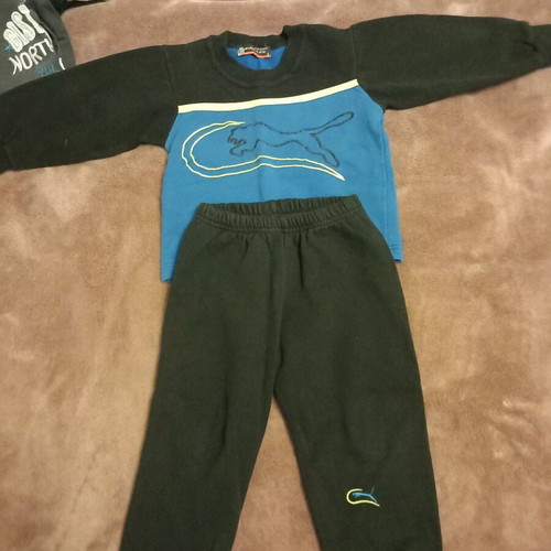 Set of 3 used boys' tracksuits for 2 and 3 years old