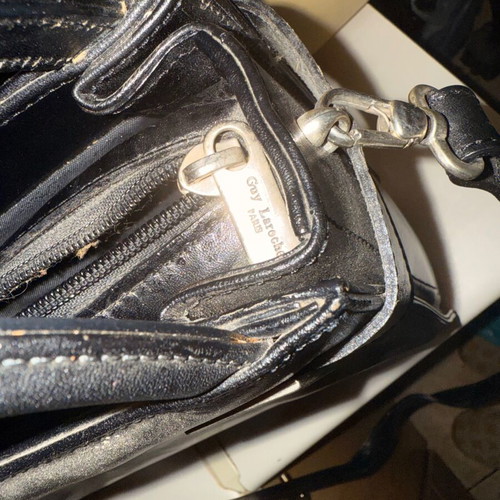 Leather Bag - Envelope Guy Laroche New