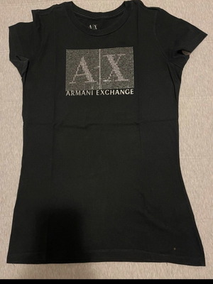 Armani Exchange T-shirt like new, size M, black
