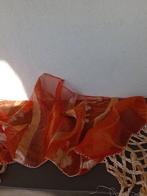 Παραδοσιακό Runner (Σεμέ) Καστοριάς σαν καινούργιο με χειροποίητα κρόσσια