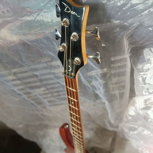 Dean electric bass guitar, 4-string wood top