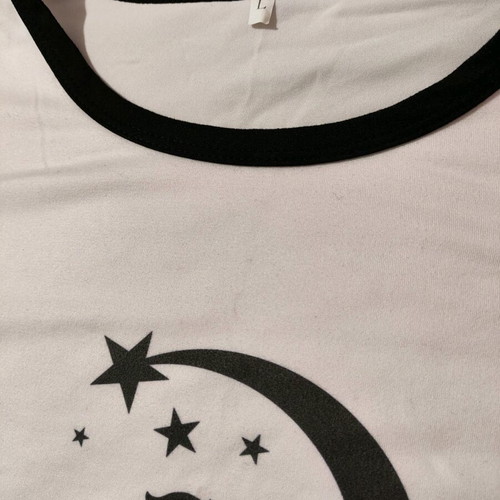 Crop top used with angel and moon print, white