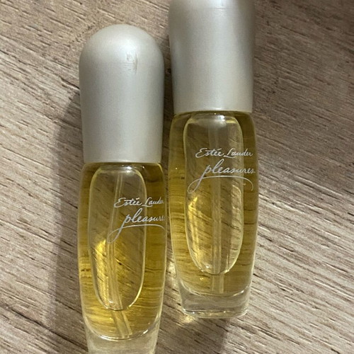 Mini perfume set 2 pieces like new, elegant glass bottles