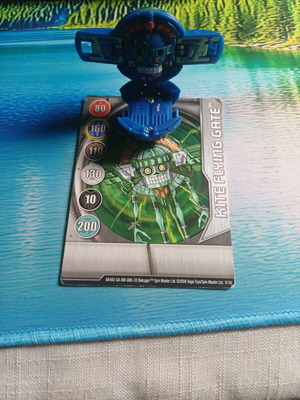 Bakugan figure set used with battle cards Aquos El Condor and Pyrus Aranaut