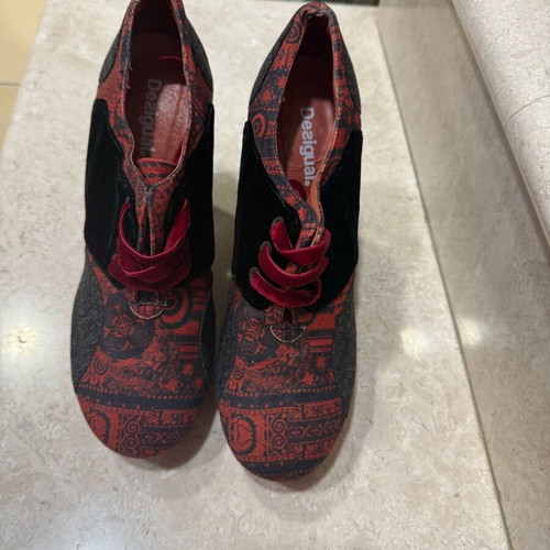 Desigual shoes like new, size 38