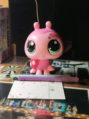 Littlest Pet Shop ULTRARARE Deco Ladybug used