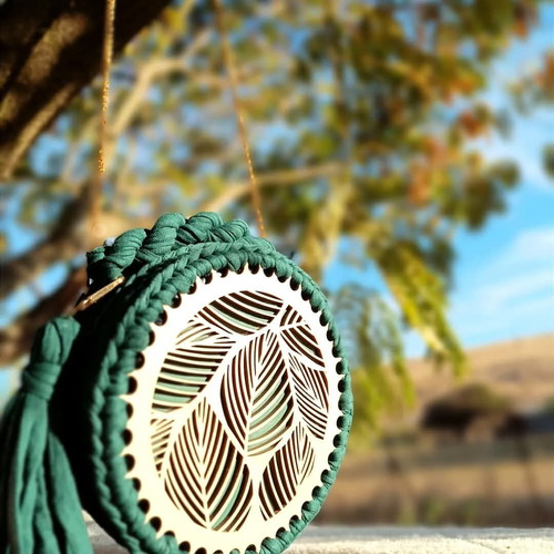 Wooden knitted handmade bag green new with gold chain
