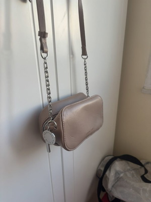 Kendall + Kylie crossbody bag like new, beige