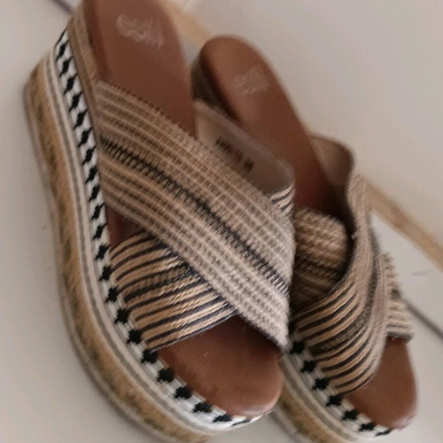 Estil women's flatform used, brown, size 38