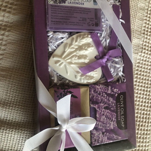 Gift set olive oil soaps with lavender and laundry fragrance new