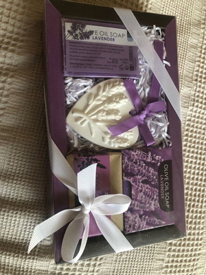 Gift set olive oil soaps with lavender and laundry fragrance new