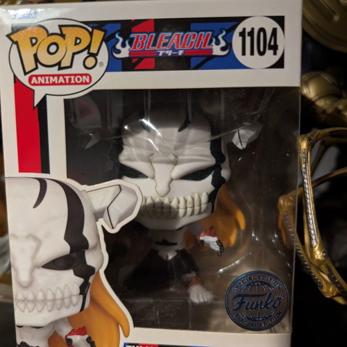 Fully-Hollowfied Ichigo 1004 Special Edition Funko Pop like new
