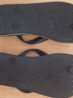 Havaianas kids flip-flops 31-32 like new black unisex