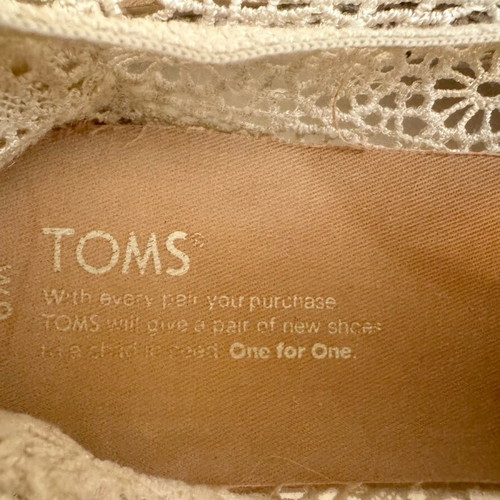 Дамски обувки Toms номер 41 употребявани, бели балерини