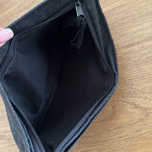 Toiletry bag in perfect condition