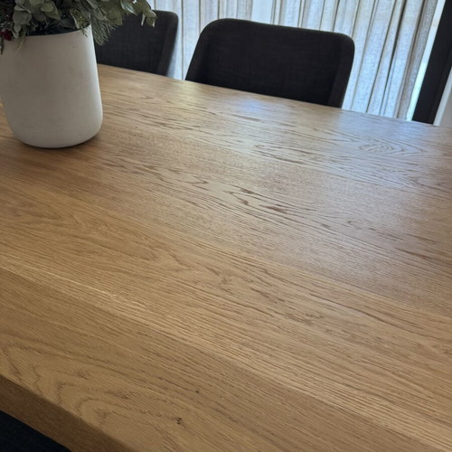 Solid oak dining table 220x110 with set of 4 chairs