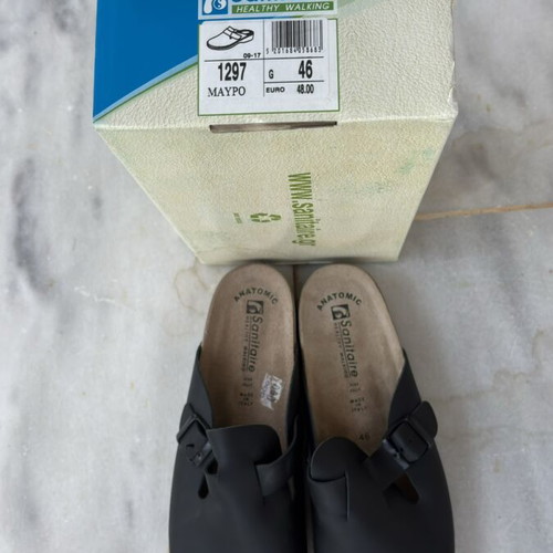 Sanitaire Leather Clogs Anatomical Size 46 Black New