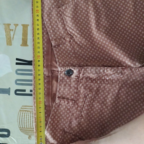 Women's spring pants used with modern designs