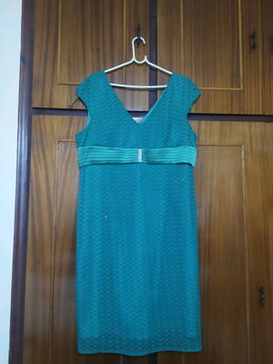 Green dress used, size 56, excellent condition