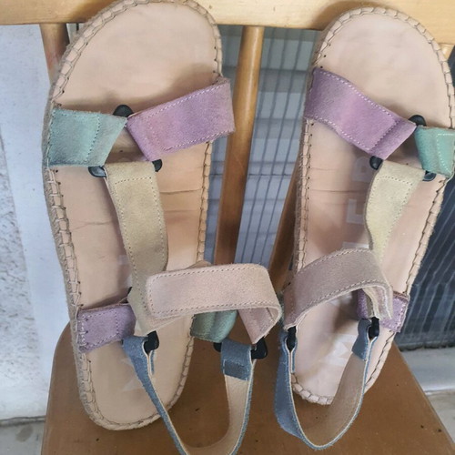 Leather sandals size 40 made in Spain like new, colorful, anatomical
