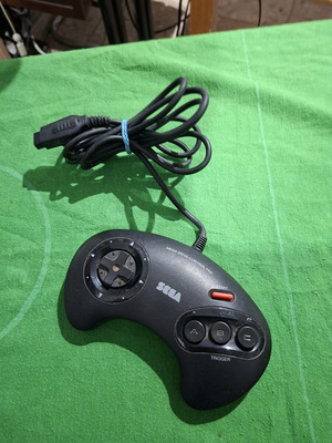 Χειριστήριο Sega Mega Drive 2 αυθεντικό, σαν καινούργιο