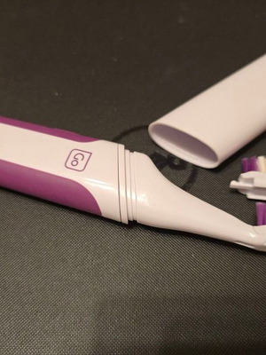 Go Travel Sonic Traveller Sonic Toothbrush new with crystal depilator gift