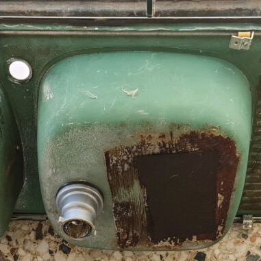Inox kitchen sink with 2 basins in very good condition