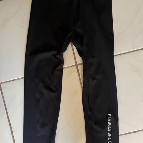 Lacoste leggings new with tags, size S 36 8, black
