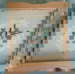  Ρολόι τοίχου  28 x 28 εκατοστά σε άψογη κατάσταση