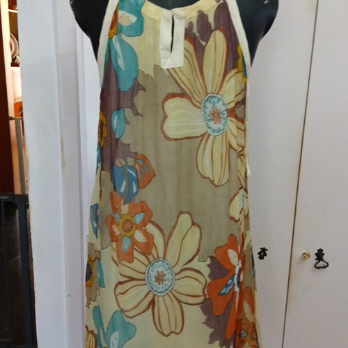 Dress like new, cool loose fit, size M, gray and beige