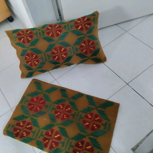 Traditional woven pillows like new, set of 2, 55x35 cm
