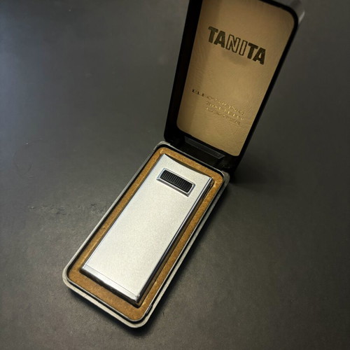 Αναπτήρας vintage Tanita ηλεκτρονικός