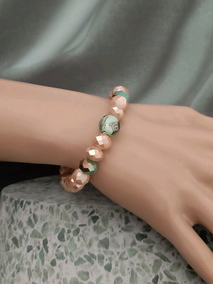 Beige Bracelet with Murano, crystals & gold detail