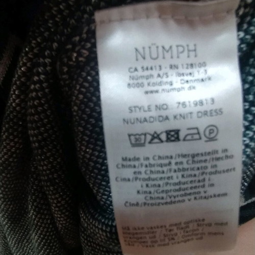 Numph knitted long dress like new, black and green
