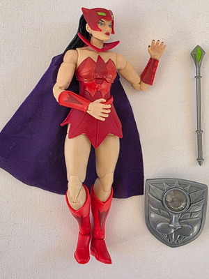Masters Of The Universe Origins Catra action figure 14cm