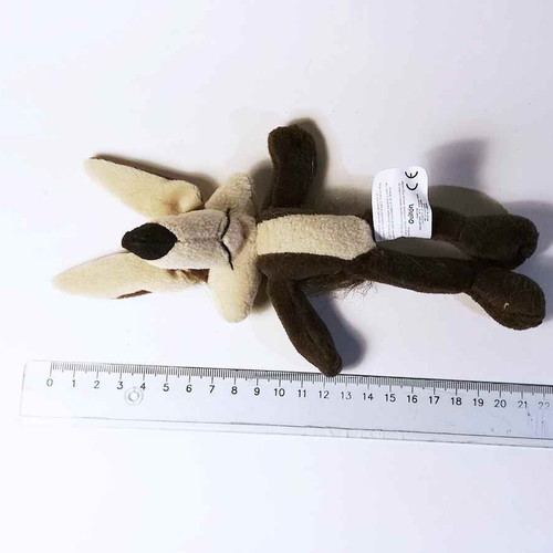 Wile E Coyote small used plush Quiron from Looney Tunes