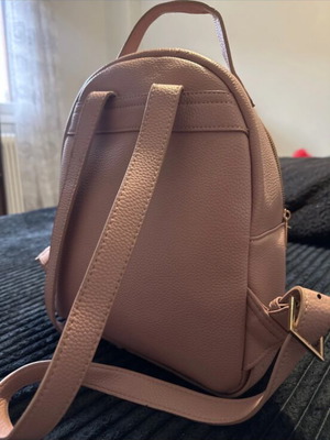 Nolah backpack like new, purple