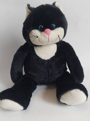 Interactive cat toy like new with vibrating features