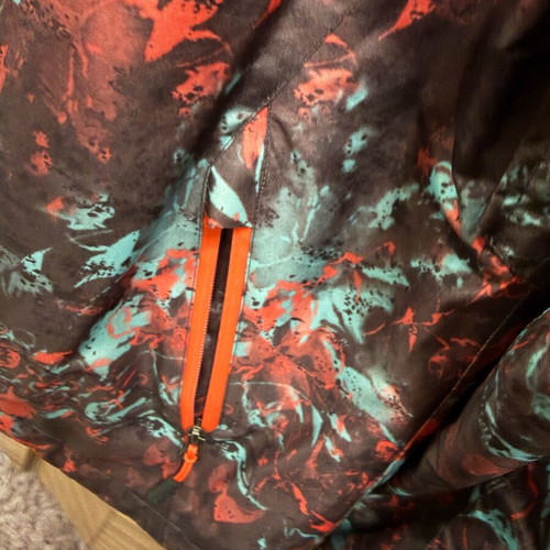 Snow jacket like new
