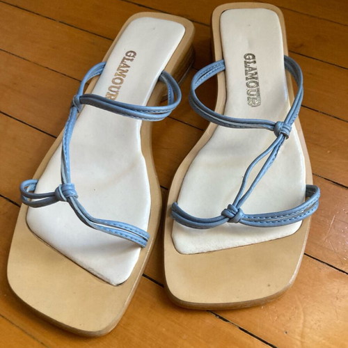 Sandals with turquoise leather straps like new, size 38