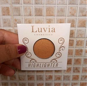 Luvia Highlighter Tester