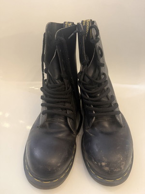Dr. Martens vintage black boots size 39 used