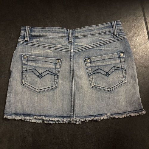 Denim mini skirt like new with embroidered rock music detail