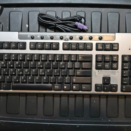 HP Compaq SDM4700P keyboard used with Greek characters and PS/2 connection