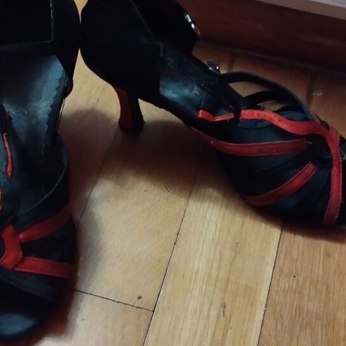 Women's dance shoes used, size 36