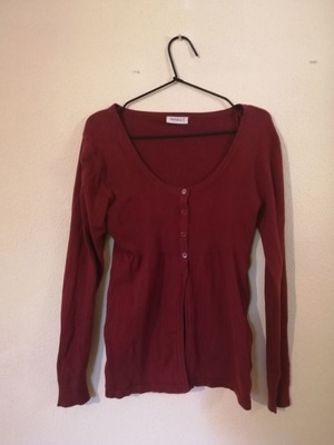 burgundy cardigan with neckline