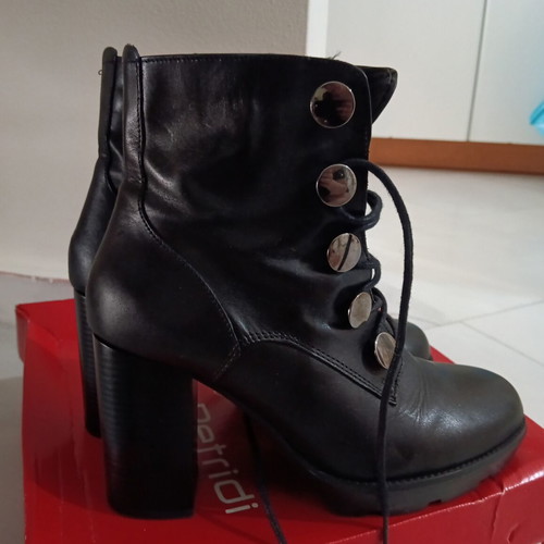 Fratelli Petridi black ankle boots size 38, 9 cm heel