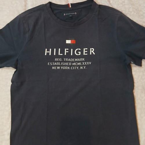 Tommy Hilfiger shirt like new, size XS