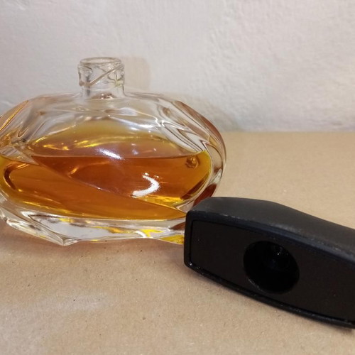 Knowing Estee Lauder perfume used 50 ml, collectible