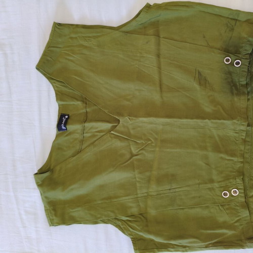 Gasel sleeveless crop top size L new, olive green
